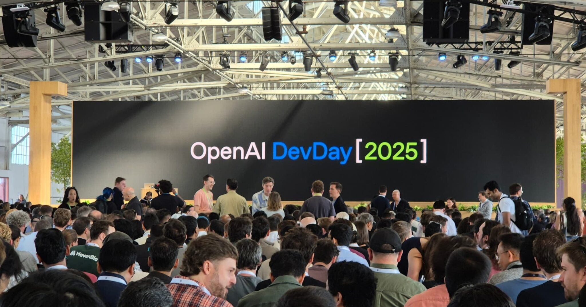 เวทีเปิดตัว OpenAI DevDay 2026 พร้อมประกาศฟีเจอร์ใหม่มากกว่า 20 รายการ